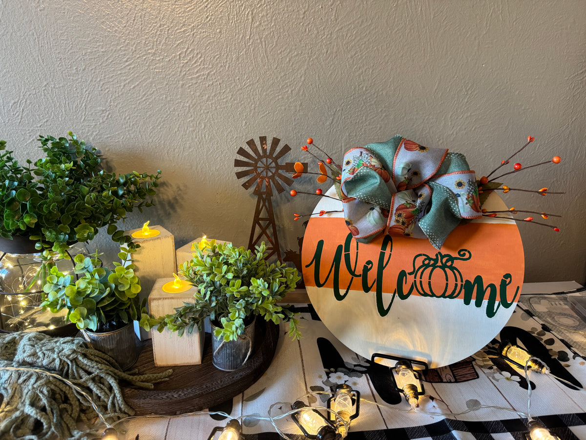 Round Wooden Welcome Sign